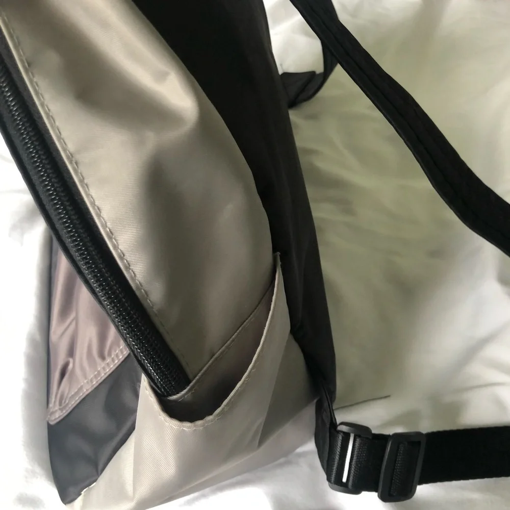 Go Sac gray and black backpack